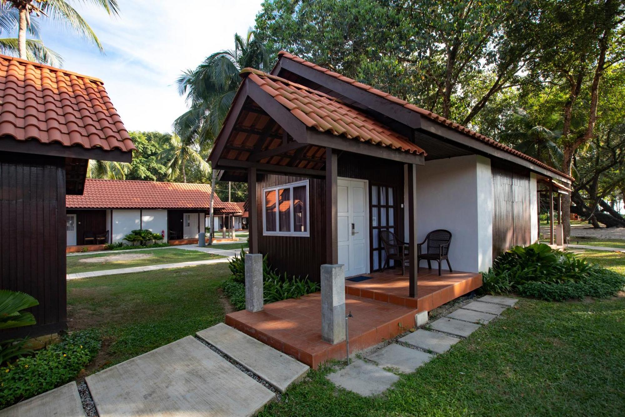 Adena Beach Resort Kuantan Ngoại thất bức ảnh