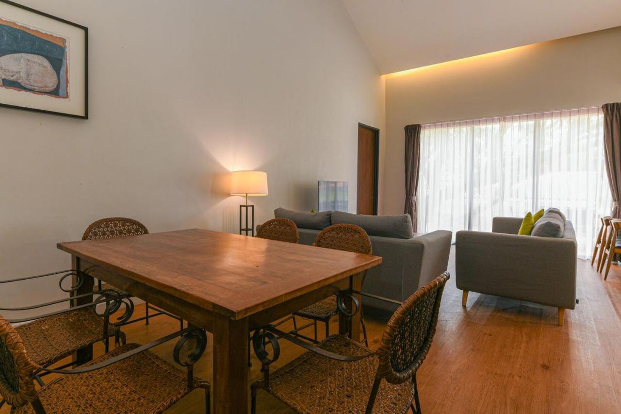 Adena Beach Resort Kuantan Ngoại thất bức ảnh