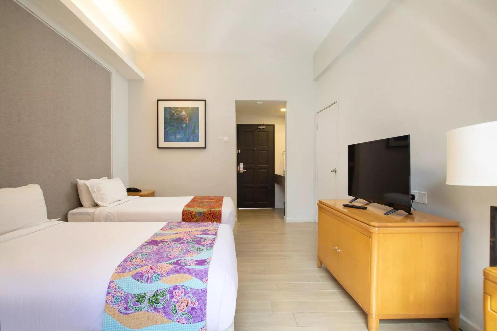 Adena Beach Resort Kuantan Ngoại thất bức ảnh